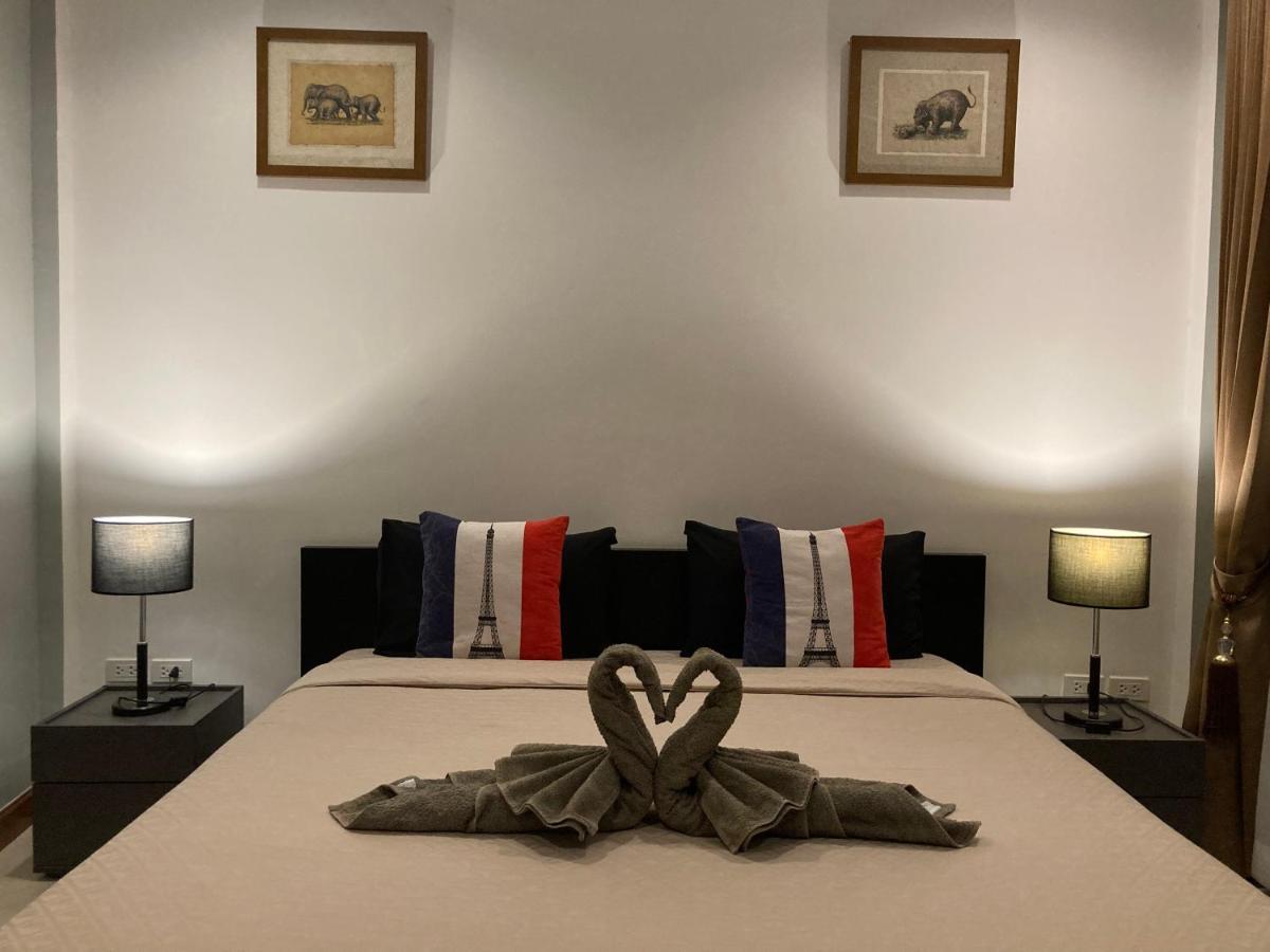 Barbé La Maison Hua Hin